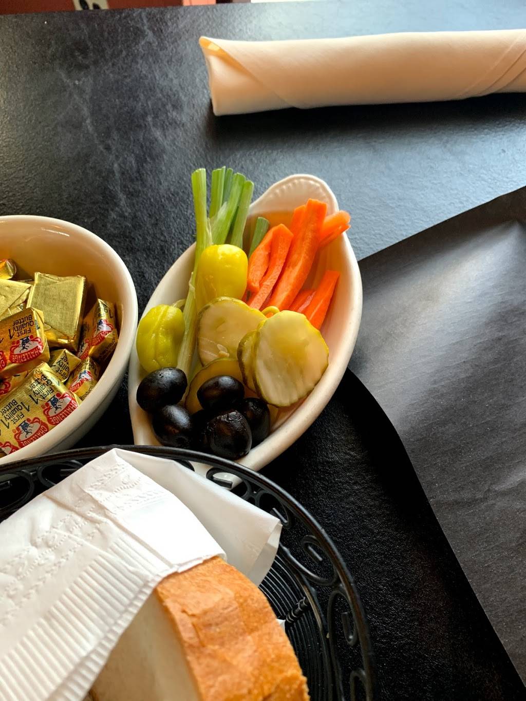 El Rancho Inn Steak & Lobster | restaurant | 1457 Mariposa Road, Stockton, CA 95205, USA | 2094671529 OR +1 209-467-1529