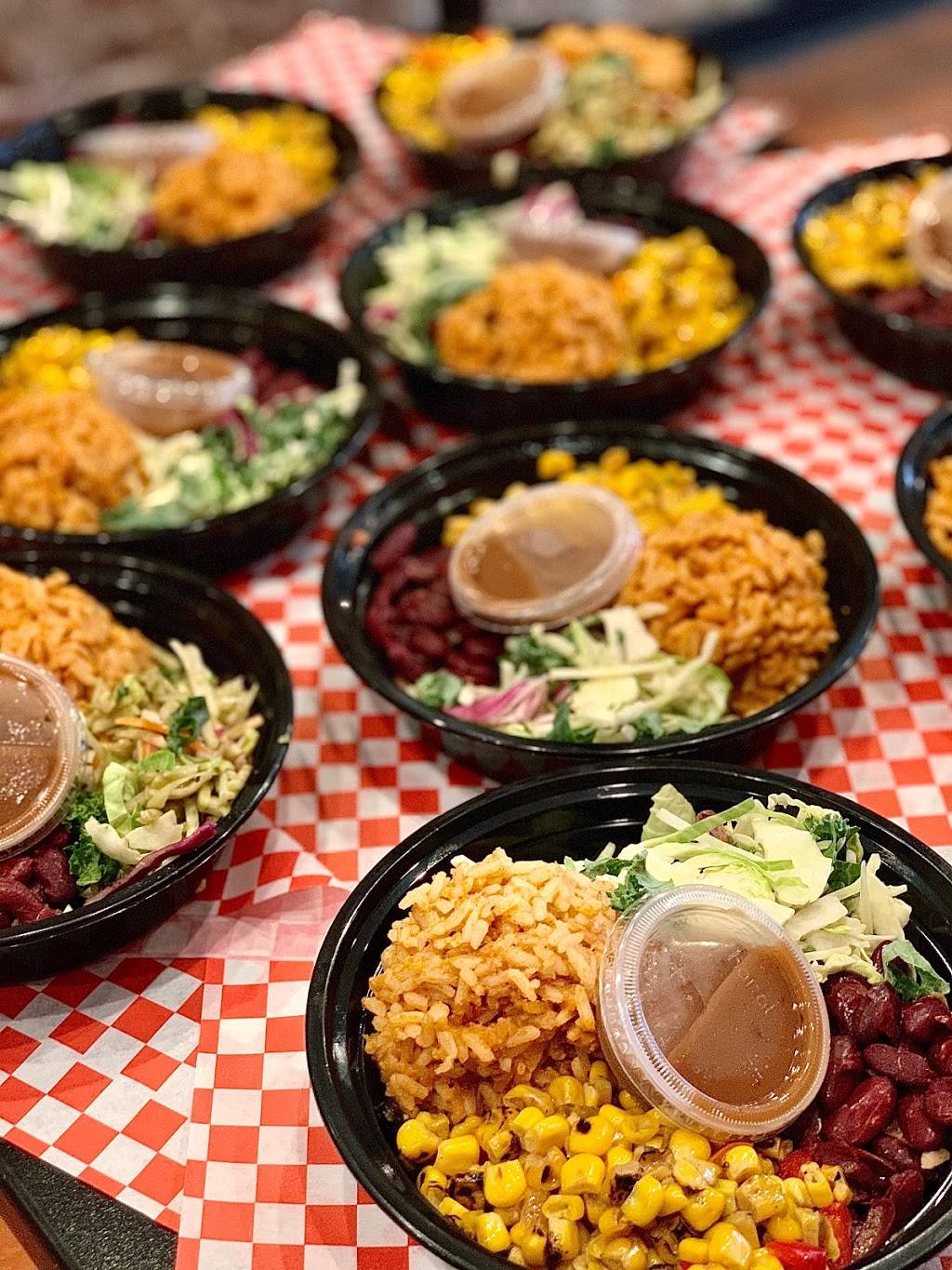 Skips Fish & Chicken | meal takeaway | 915 K St, Sacramento, CA 95814, USA | 9166048004 OR +1 916-604-8004