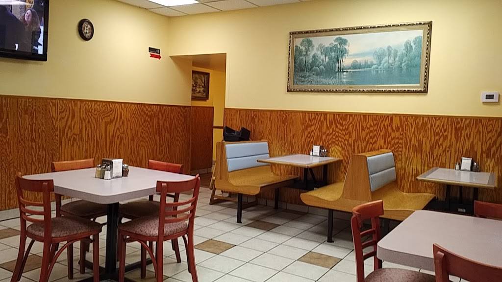 Pizza House | restaurant | 122 W Main St, Cecilton, MD 21913, USA | 4102752233 OR +1 410-275-2233