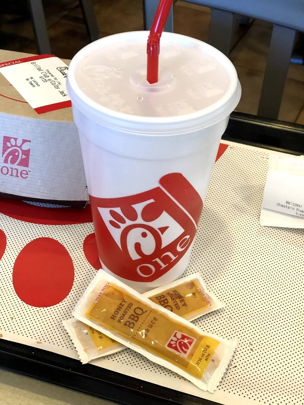 Chick-fil-A | restaurant | 600 Chastain Rd NW Ste 100, Kennesaw, GA 30144, USA | 7704220158 OR +1 770-422-0158