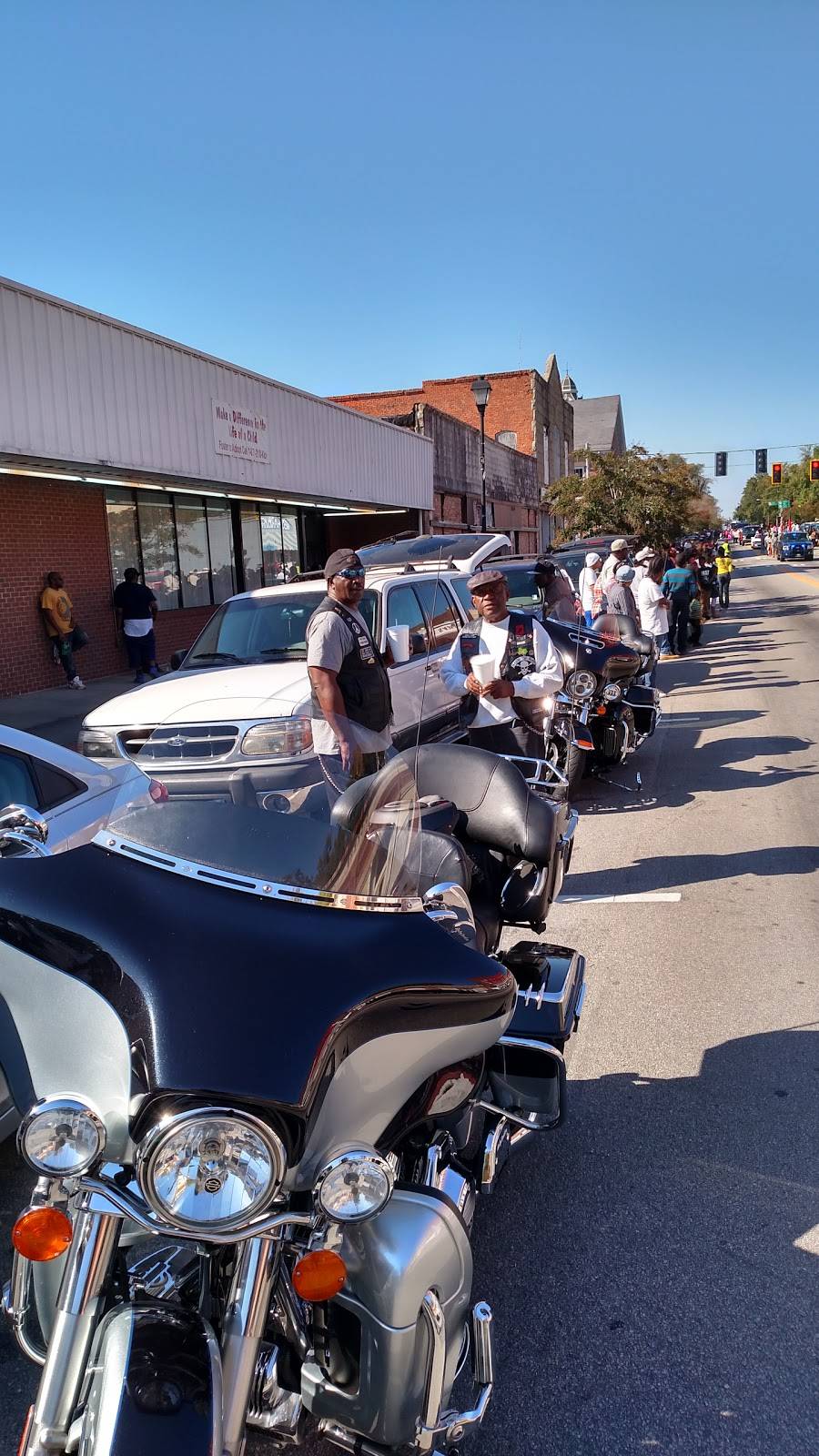 Hargrove Theatre & Snack Bar | meal takeaway | 12762 W Broad St, Sparta, GA 31087, USA | 7064446707 OR +1 706-444-6707