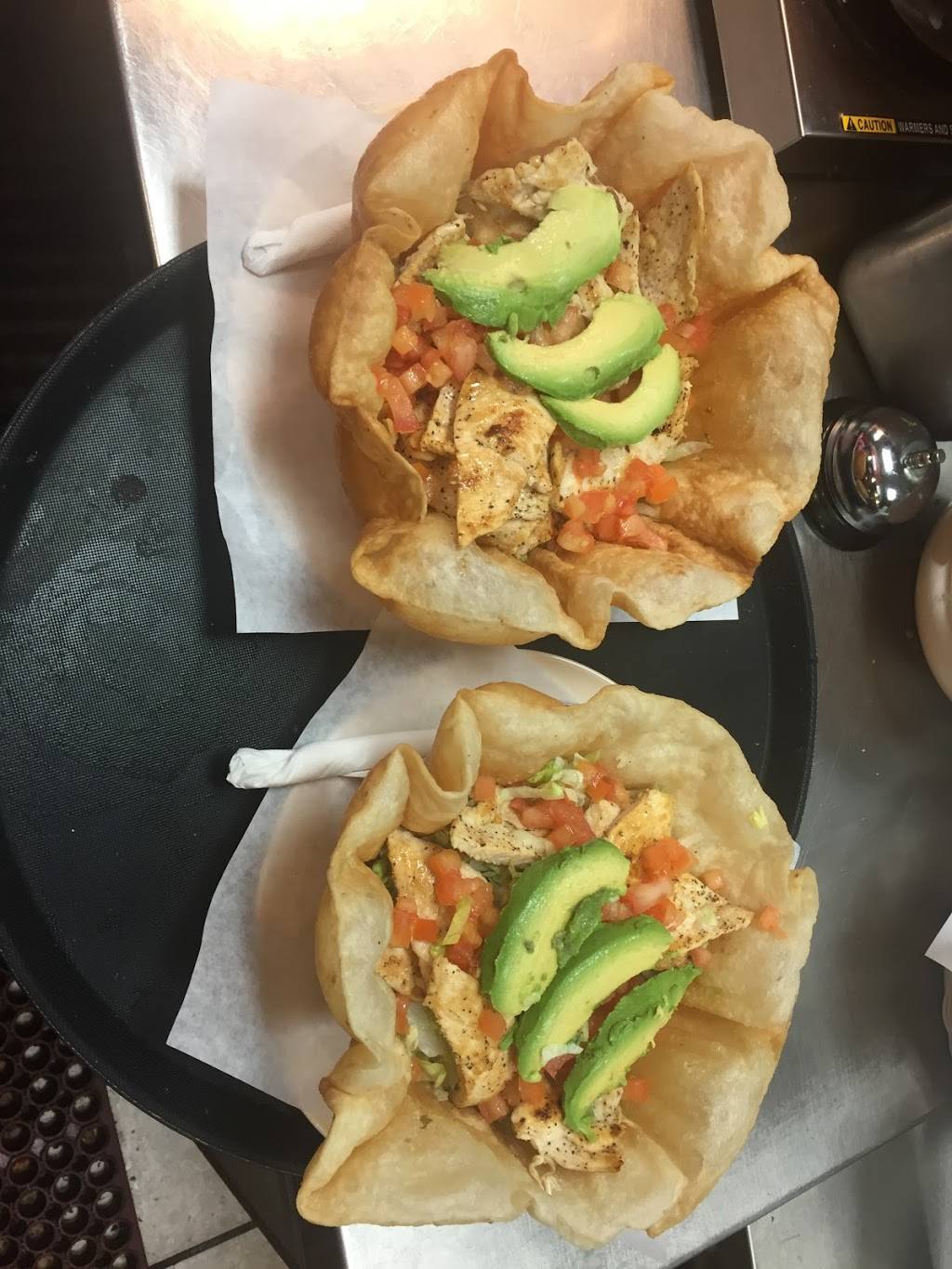 Los Comales | restaurant | 200 S Neltnor Blvd # 400, West Chicago, IL 60185, USA | 6302068009 OR +1 630-206-8009