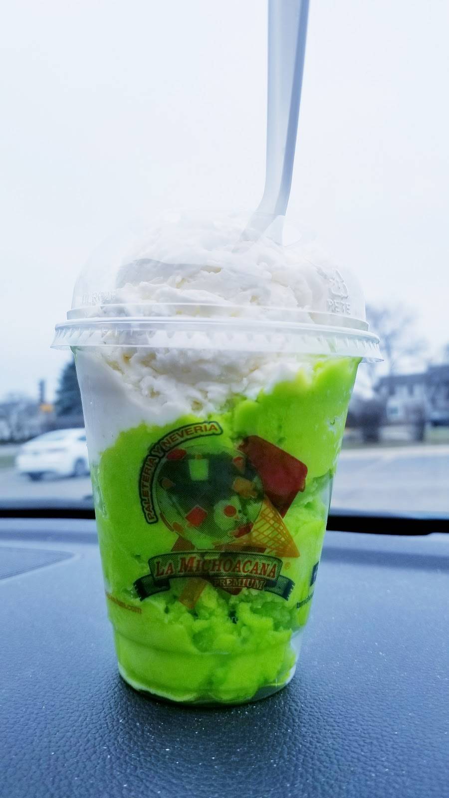 La Michoacana Premium | restaurant | 172 S Bolingbrook Dr, Bolingbrook, IL 60440, USA | 6309145433 OR +1 630-914-5433