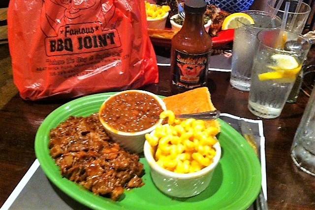 Smokin Als | restaurant | 4847 Merrick Rd, Massapequa Park, NY 11762, USA | 5167994900 OR +1 516-799-4900