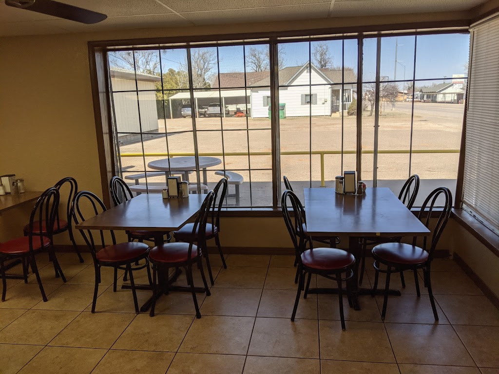 Buffalo Diner | restaurant | 304 N Hoy St, Buffalo, OK 73834, USA | 5807352314 OR +1 580-735-2314