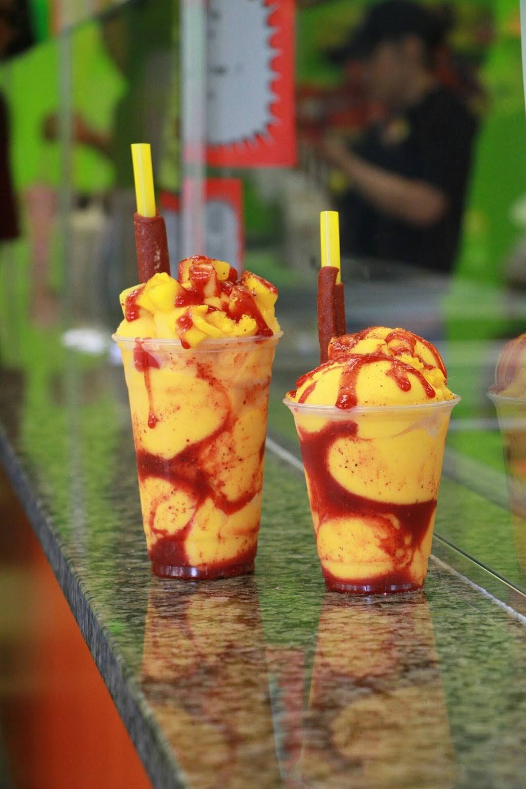 Paleteria Las Delicias De Michoacán | restaurant | 5737 W Cermak Rd, Cicero, IL 60804, USA | 7082229023 OR +1 708-222-9023