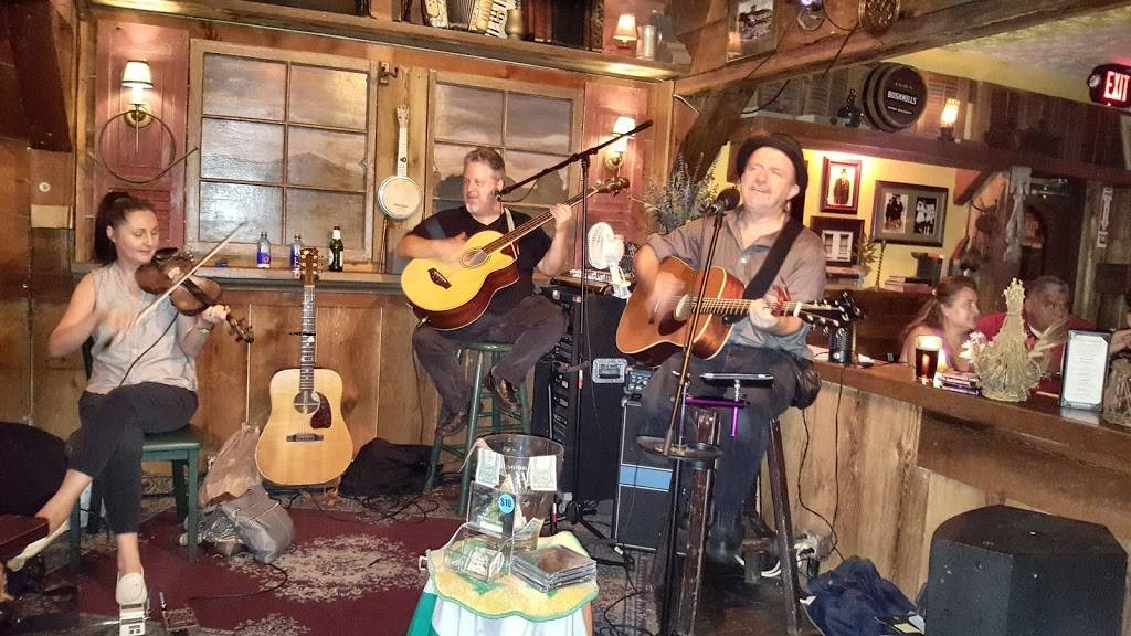 The Field Irish Pub & Eatery | restaurant | 3281 Griffin Rd, Fort Lauderdale, FL 33312, USA | 9549645979 OR +1 954-964-5979