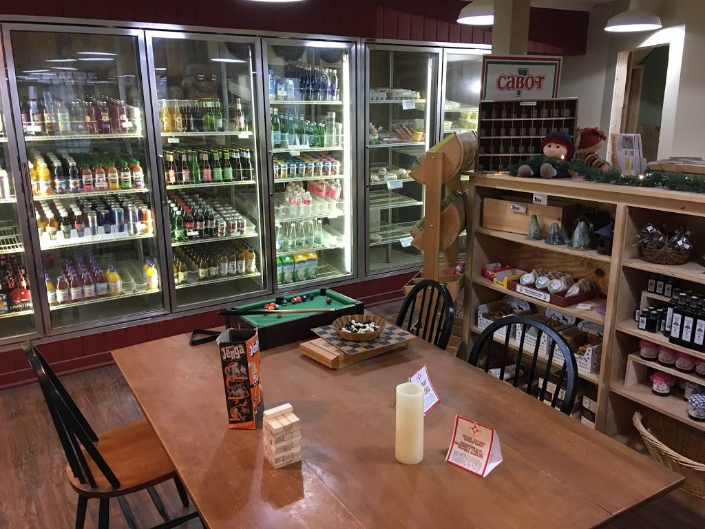 Powers Market | cafe | 9 Main St, North Bennington, VT 05257, USA | 8024426821 OR +1 802-442-6821