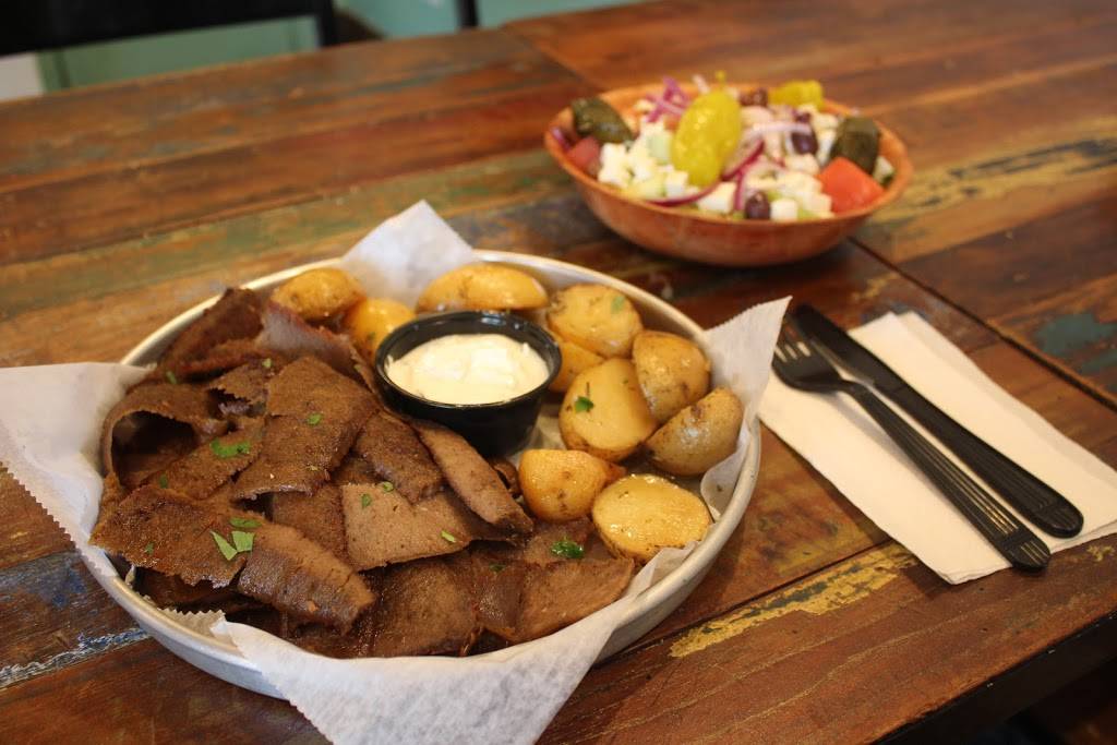 Gyro Station | meal takeaway | 7 Station Plaza, Glen Head, NY 11545, USA | 5166767482 OR +1 516-676-7482