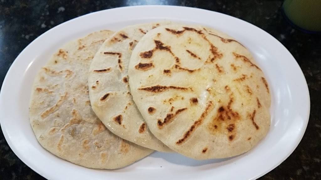 Pupuseria El Cerro Verde-Hawthorne | restaurant | 12627 Hawthorne Blvd, Hawthorne, CA 90250, USA | 3106794379 OR +1 310-679-4379