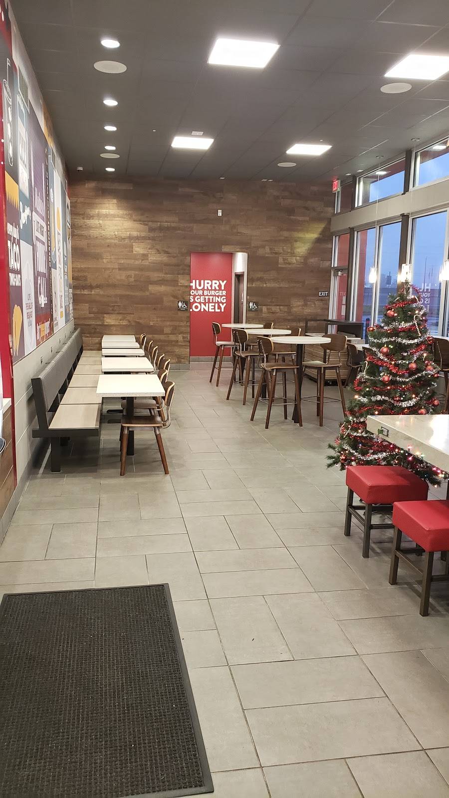 Jack in the Box | restaurant | 9620 E Stockton Blvd, Elk Grove, CA 95624, USA | 9166851901 OR +1 916-685-1901