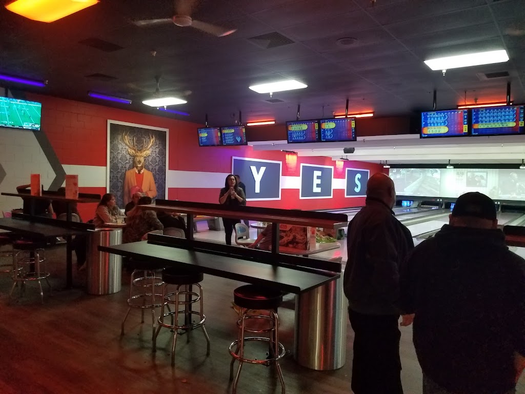 Bowlero Norco | restaurant | 1800 Hamner Ave, Norco, CA 92860, USA | 9517348410 OR +1 951-734-8410