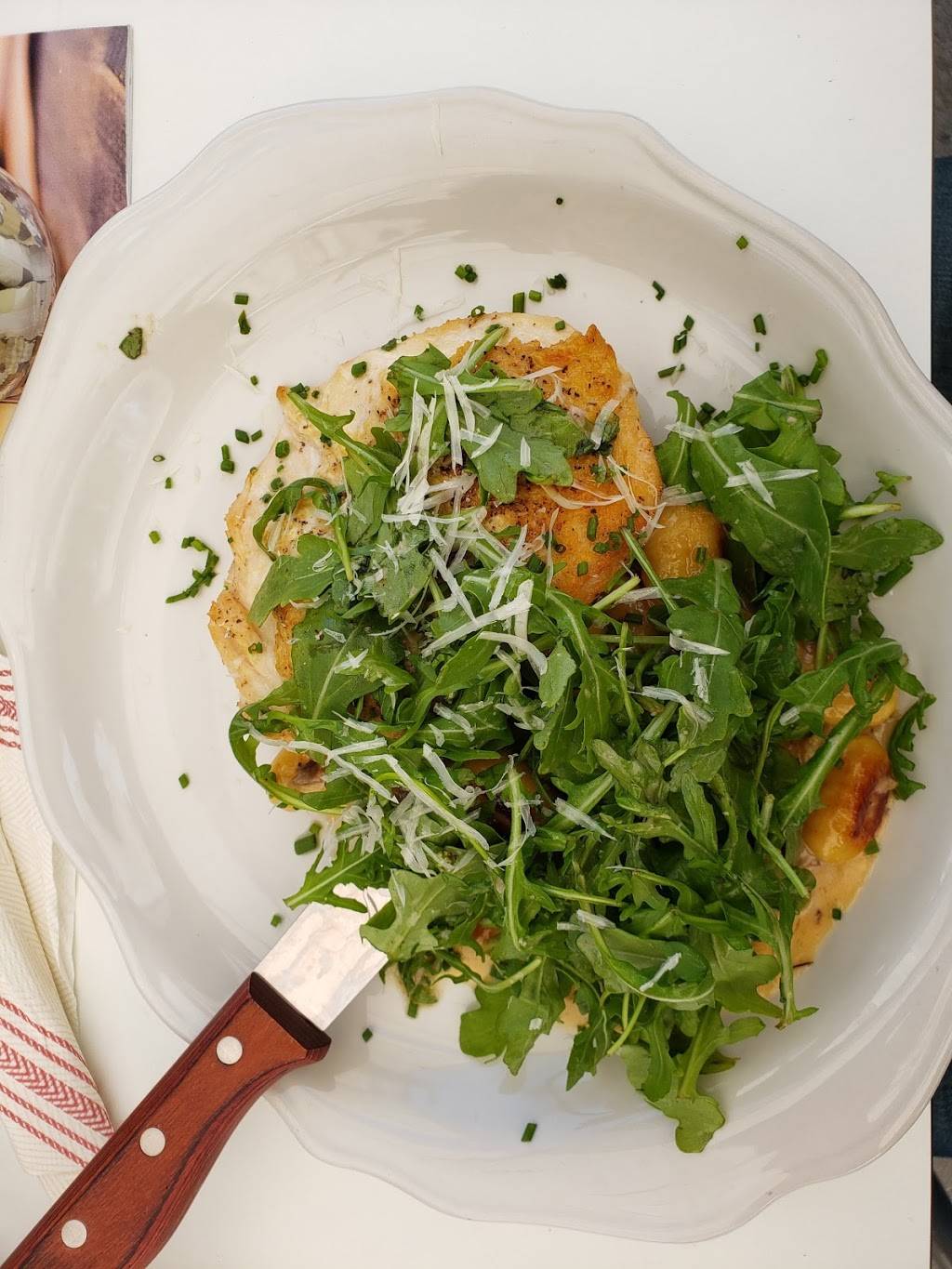 Scaddabush Italian Kitchen & Bar | restaurant | 122 Marine Parade Dr, Toronto, ON M8V 0E7, Canada | 4162510288 OR +1 416-251-0288