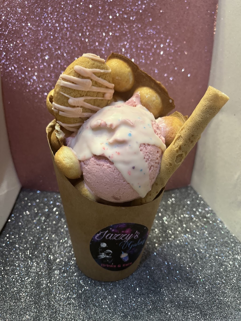 Jazzy’s Galaxy | restaurant | 1602 S Oakes St, San Angelo, TX 76903, USA | 3255008907 OR +1 325-500-8907