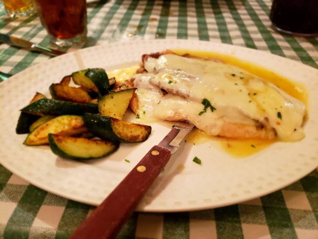 The Espositos Restaurant | restaurant | 9917 Fairfax Blvd, Fairfax, VA 22030, USA | 7033855912 OR +1 703-385-5912