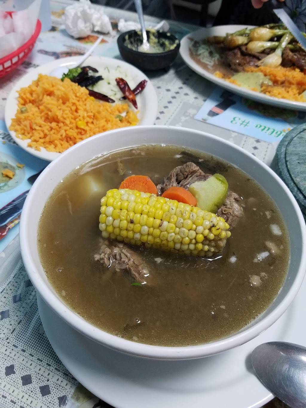 El Pueblito | restaurant | 3941 W Touhy Ave, Lincolnwood, IL 60712, USA | 8473297633 OR +1 847-329-7633