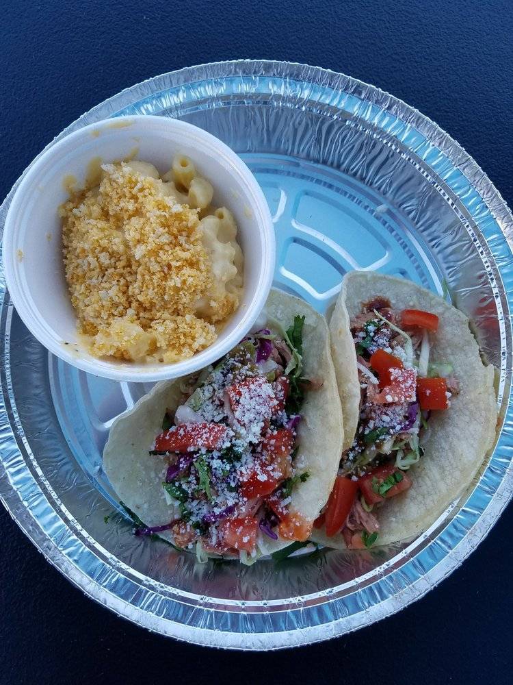 WoodBarn BBQ | restaurant | 23670 S Power Rd Ste. 101, Queen Creek, AZ 85142, USA | 4809886451 OR +1 480-988-6451