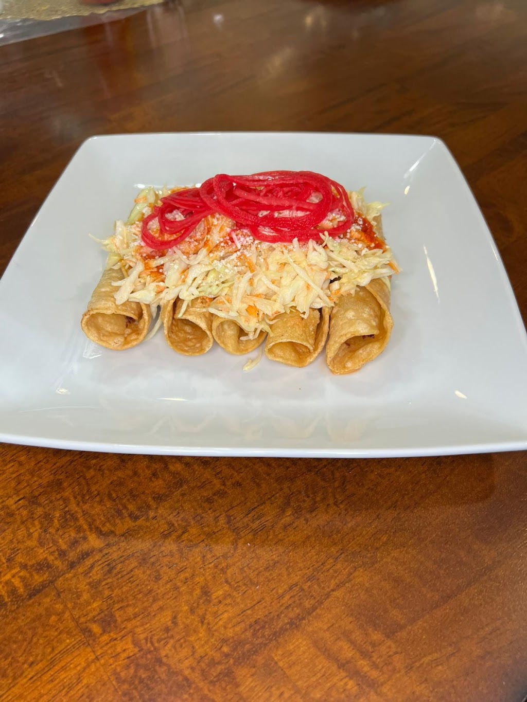 Rinconcito Catracho | restaurant | 6221 Colonel Glenn Rd ste 2b, Little Rock, AR 72204, USA | 5019604310 OR +1 501-960-4310