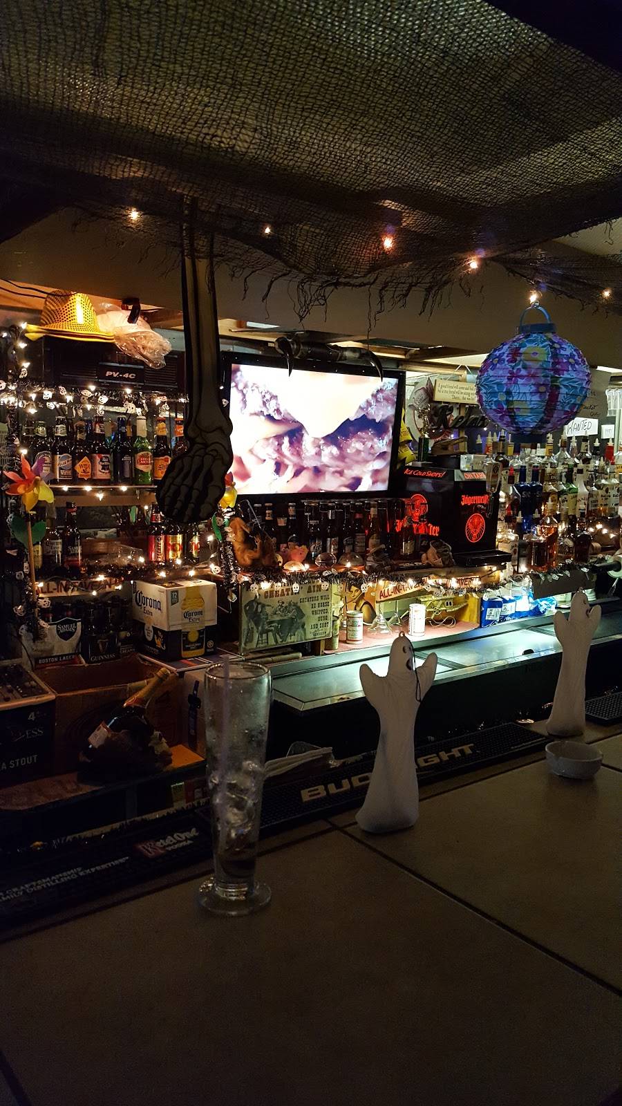 All In Tavern | restaurant | 2900 N 32nd St, Muskogee, OK 74401, USA | 9186821573 OR +1 918-682-1573