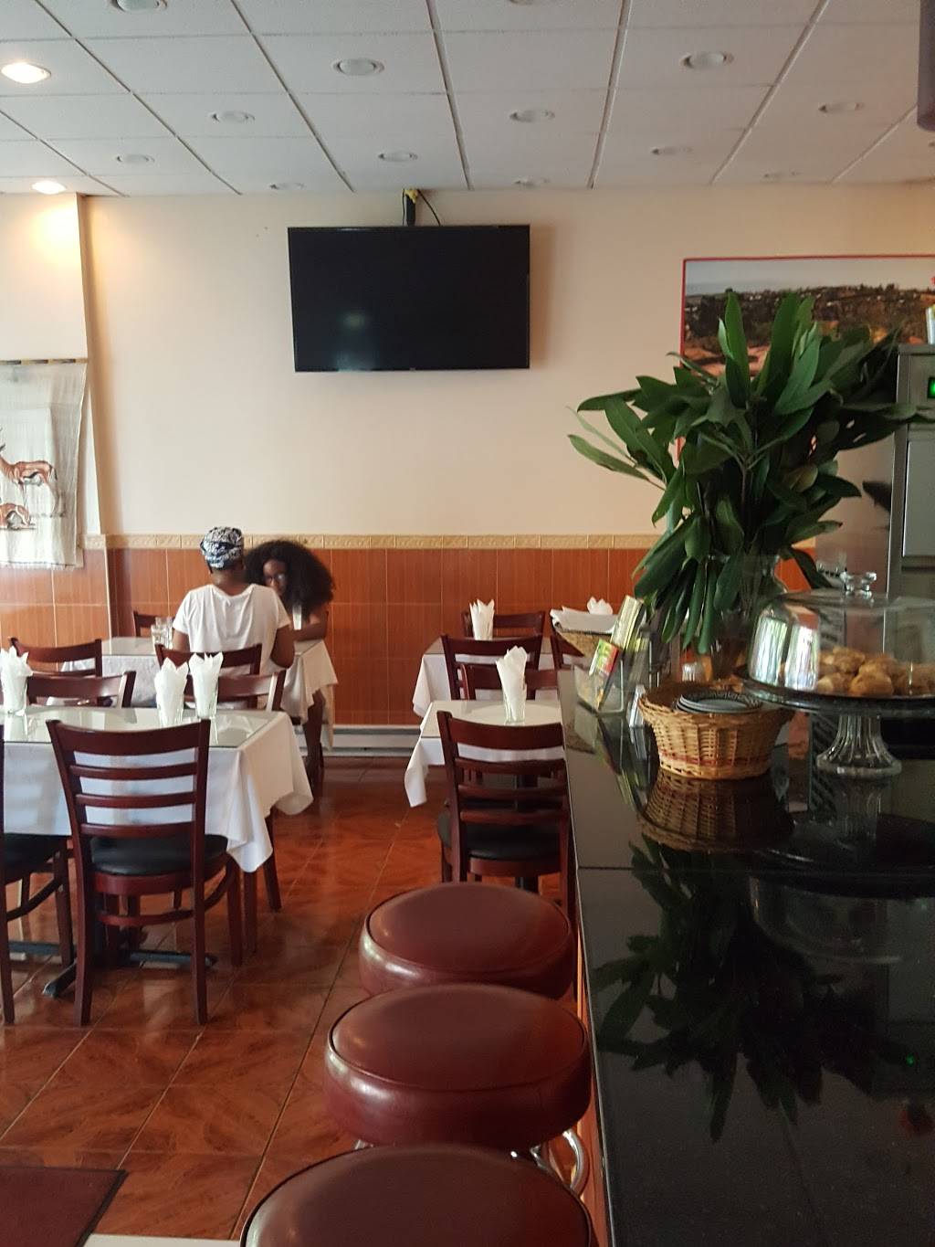 Abyssinia | restaurant | 268 W 135th St, New York, NY 10030, USA | 2122812673 OR +1 212-281-2673