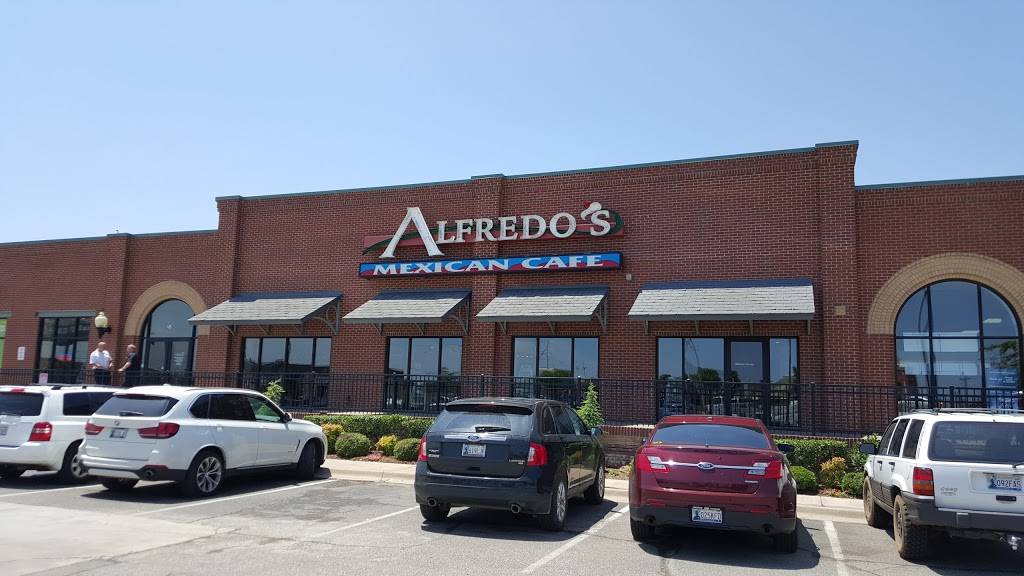 Alfredos Mexican Cafe | restaurant | 3409 S Broadway, Edmond, OK 73013, USA | 4056071300 OR +1 405-607-1300