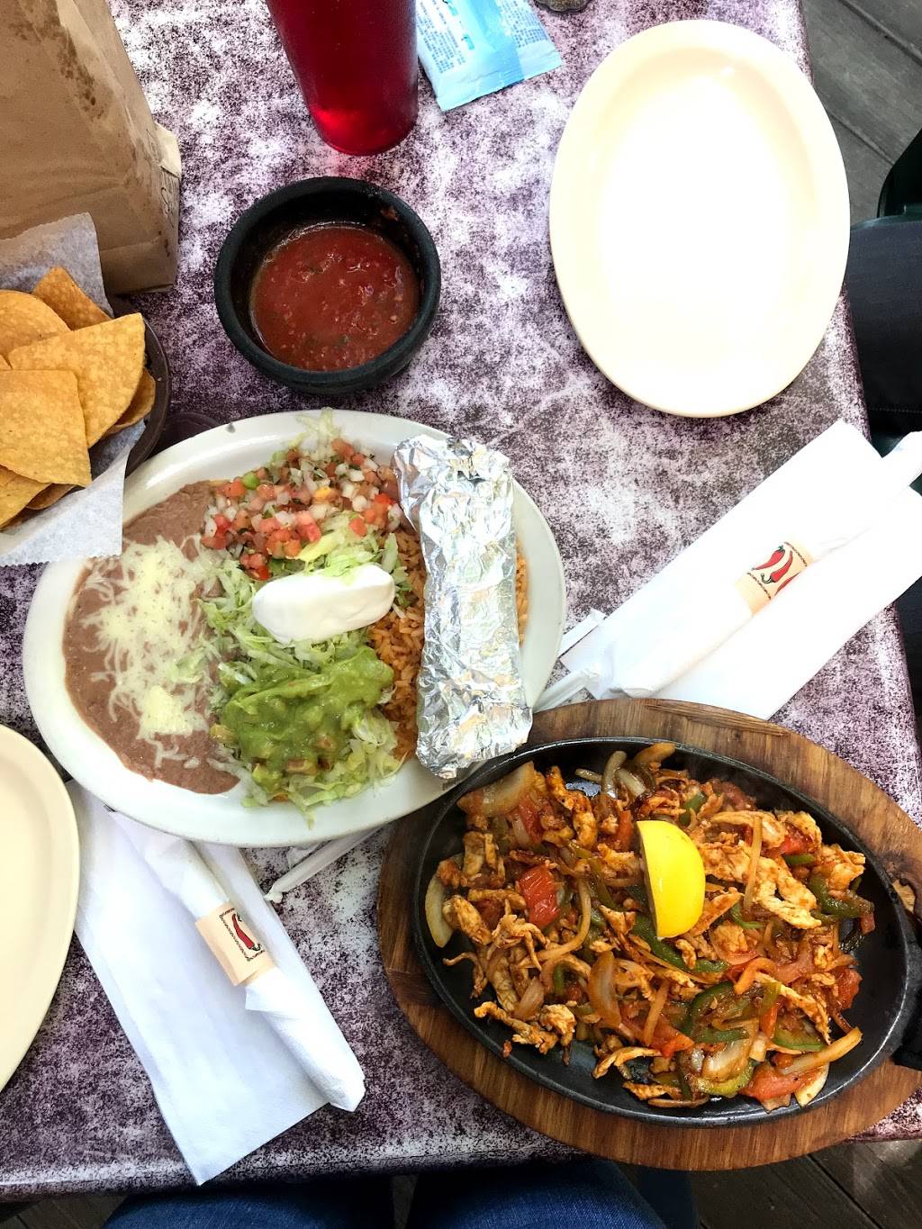 La Piedad | restaurant | 6524 Cornell Ave, Indianapolis, IN 46220, USA | 3174750988 OR +1 317-475-0988