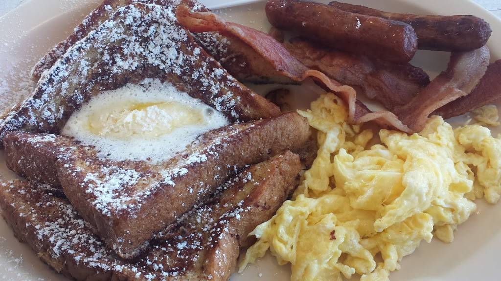 Toms Burgers | restaurant | 8202 Long Beach Blvd, South Gate, CA 90280, USA | 3233455053 OR +1 323-345-5053