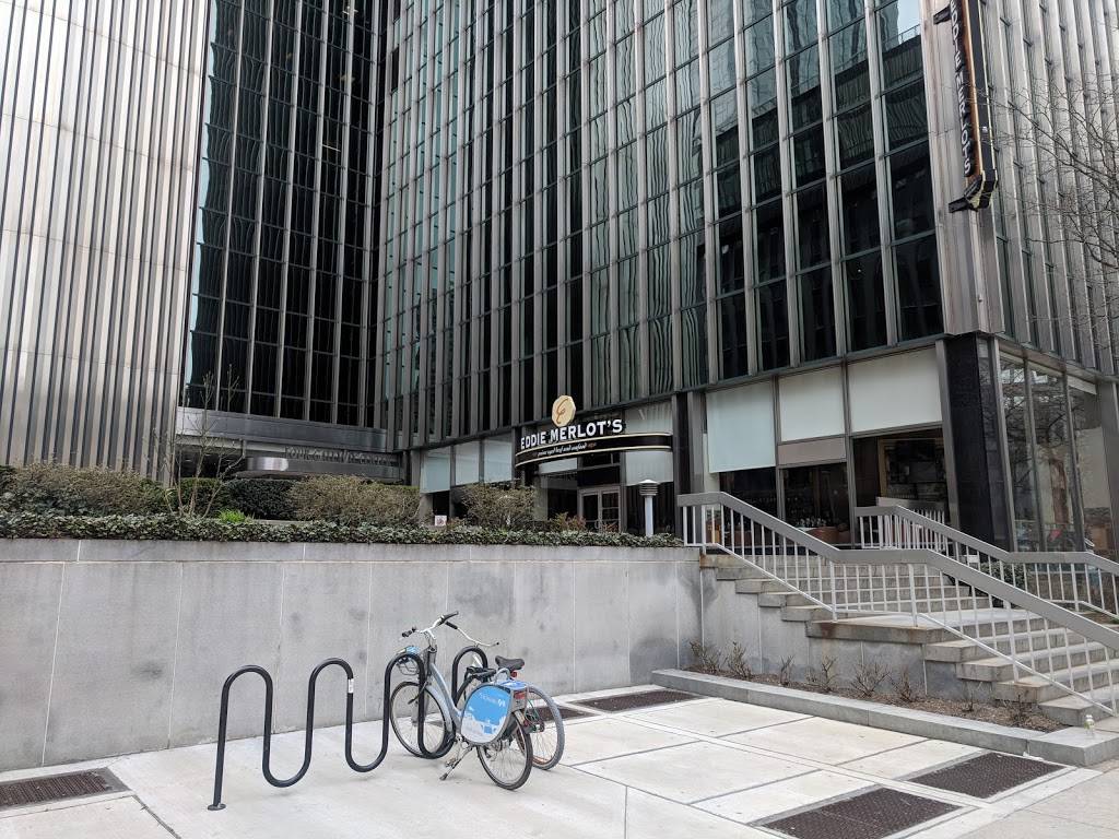 Eddie Merlots Prime Aged Beef and Seafood Pittsburgh | restaurant | Four Gateway Center, 444 Liberty Ave #100, Pittsburgh, PA 15222, USA | 4122357676 OR +1 412-235-7676