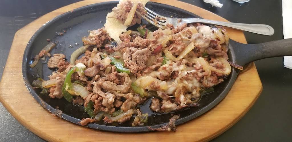 La Casita Chilanga | restaurant | 761 El Camino Real, Redwood City, CA 94063, USA | 6503642789 OR +1 650-364-2789