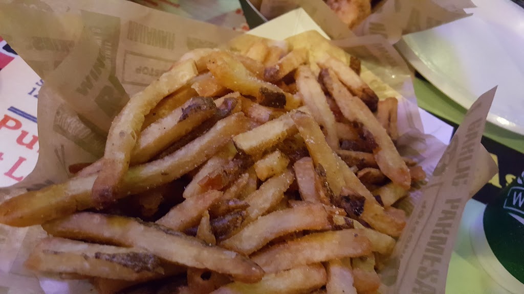 Wingstop | restaurant | 1905 Central Blvd, Brownsville, TX 78520, USA | 9565429464 OR +1 956-542-9464