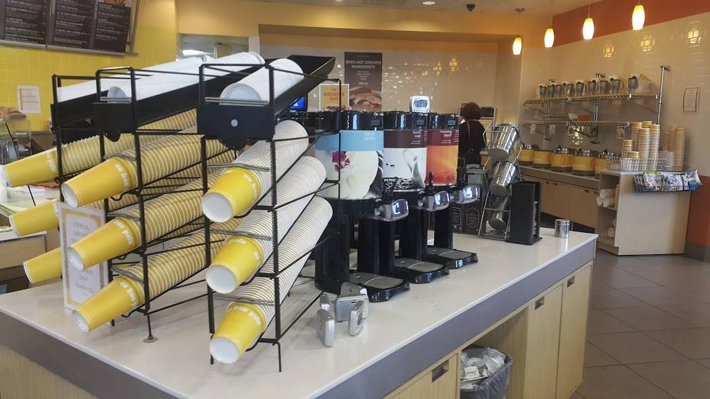 Au Bon Pain | restaurant | 65 James St, Edison, NJ 08820, USA | 7327445580 OR +1 732-744-5580