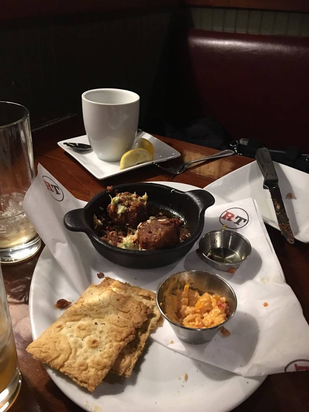 Ruby Tuesday | restaurant | 39581 West 12 Mile Road, Novi, MI 48377, USA | 2483487635 OR +1 248-348-7635