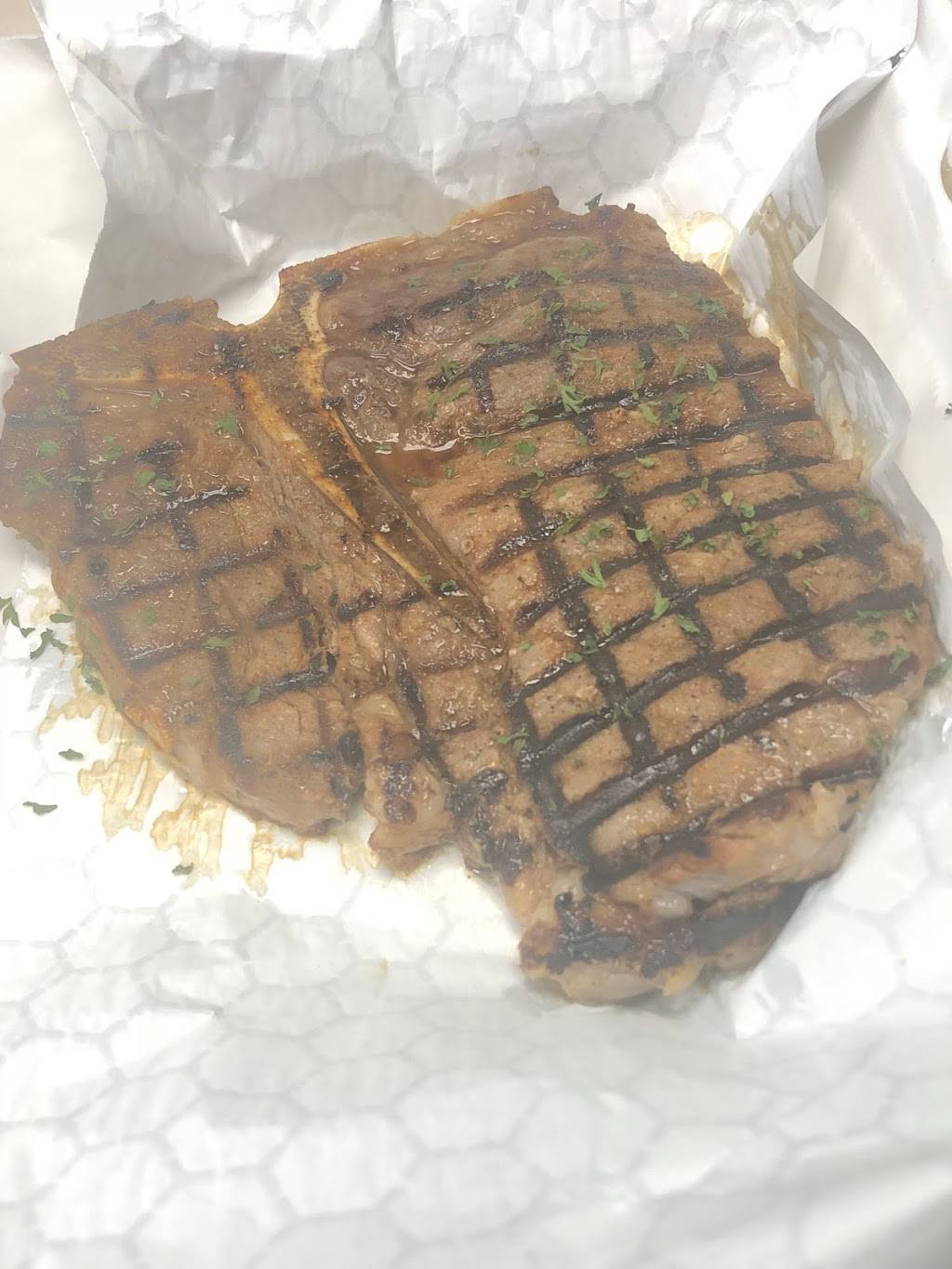 Chantel’s Fish Scale | restaurant | 3101 W 25th St, Cleveland, OH 44109, USA | 2166750192 OR +1 216-675-0192