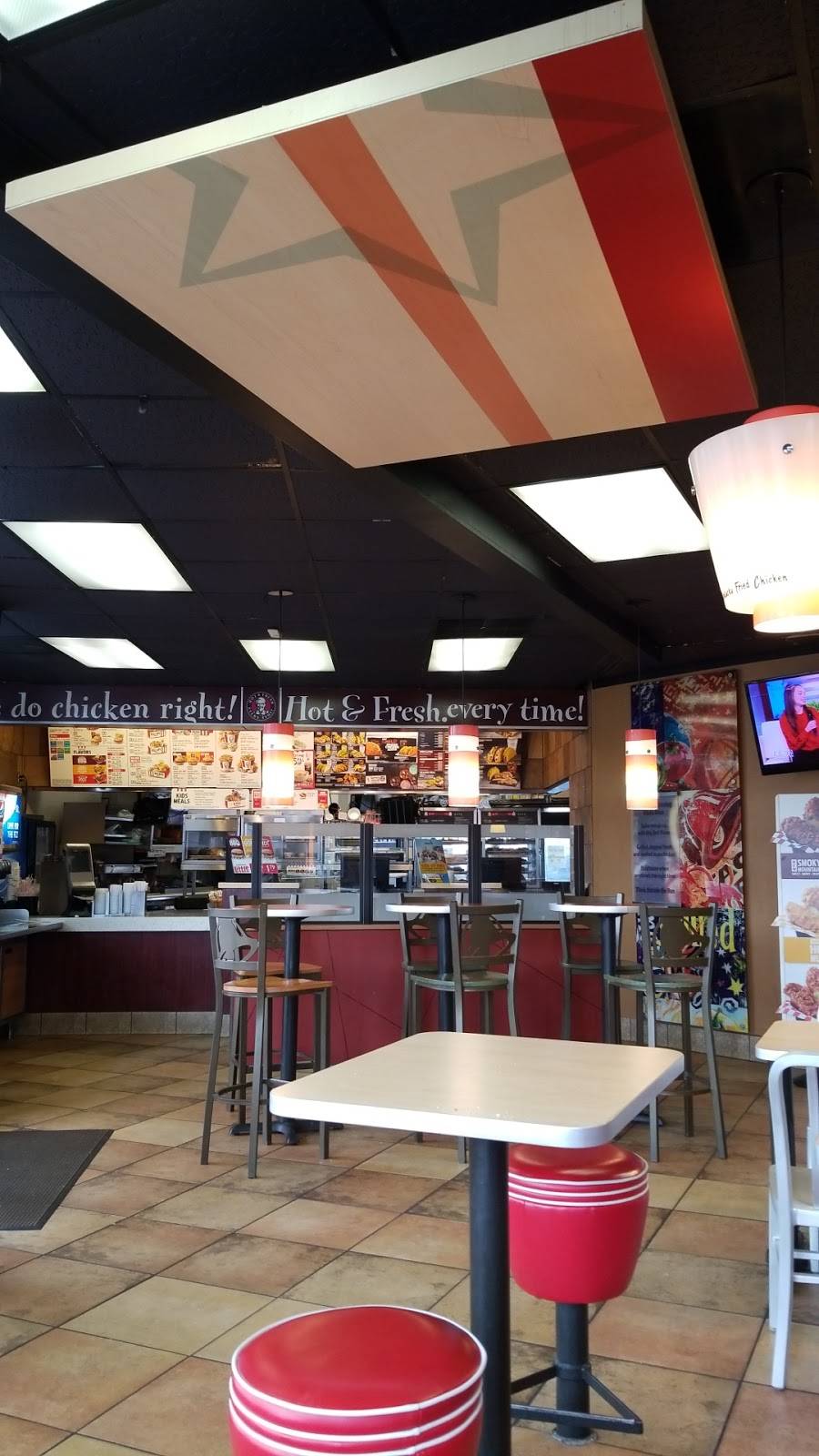 Taco Bell | meal takeaway | 1400 Glendale Blvd, Los Angeles, CA 90026, USA | 2134838917 OR +1 213-483-8917