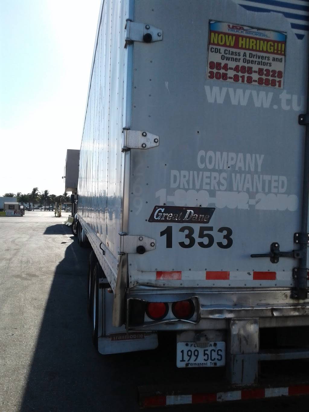 USA Truck Services Plaza Inc | restaurant | 9101 W Okeechobee Rd, Hialeah Gardens, FL 33016, USA | 3058228851 OR +1 305-822-8851