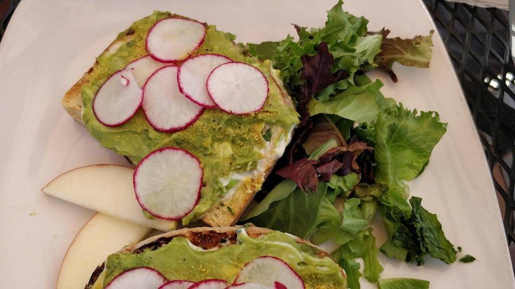 Detroit Street Filling Station | restaurant | 300 Detroit St, Ann Arbor, MI 48104, USA | 7342242161 OR +1 734-224-2161