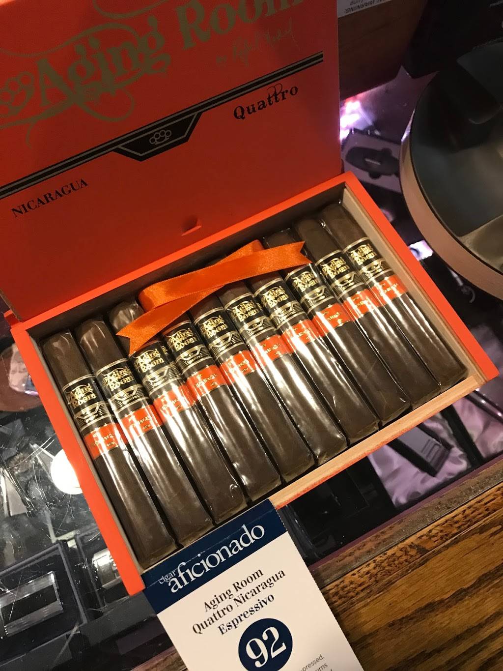 Tobacco Locker Cigar Bar | night club | 17506 Brighton Ave UNIT E, Port Charlotte, FL 33954, USA | 9412558825 OR +1 941-255-8825