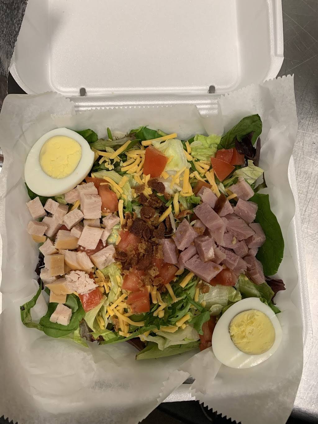 P.G. Jones’s Food & Catering | restaurant | 3007 N Sherman Dr, Indianapolis, IN 46218, United States | 3172829779 OR +1 317-282-9779