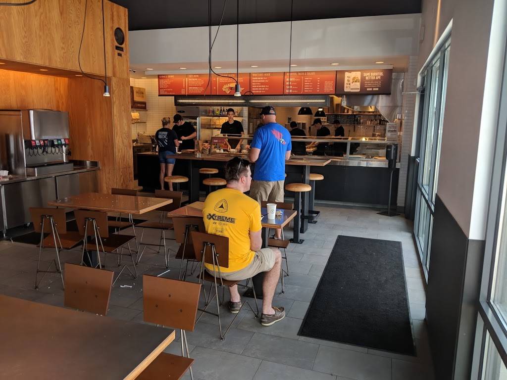 Chipotle Mexican Grill | restaurant | 1207 N Keller Dr, Effingham, IL 62401, USA | 2173473800 OR +1 217-347-3800