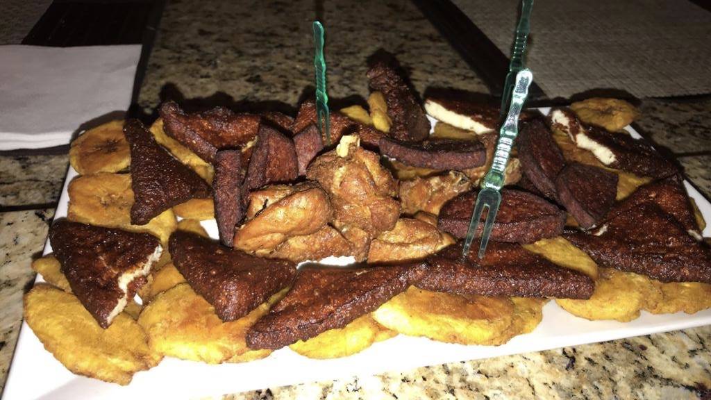 Mofongo House Restaurant | restaurant | 203 Adams St, Boston, MA 02122, USA | 6175060826 OR +1 617-506-0826