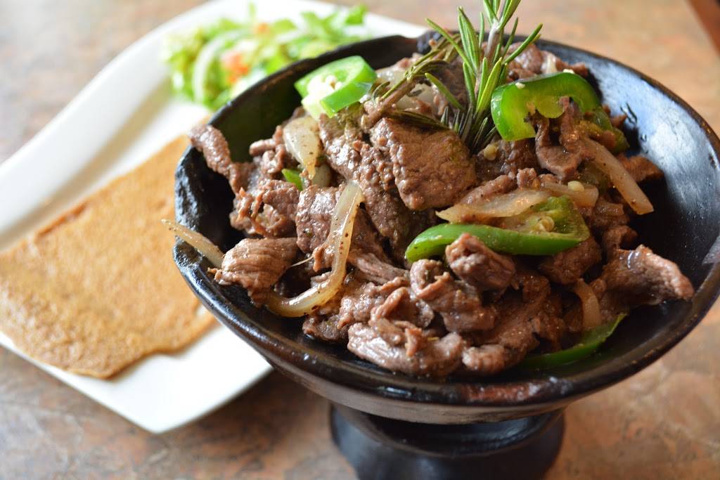 The Red Sea Ethiopian Restaurant | restaurant | 320 Cedar Ave South, Minneapolis, MN 55454, USA | 6123331644 OR +1 612-333-1644