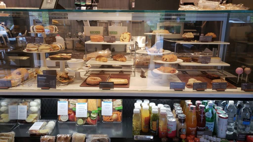 Starbucks | cafe | 1240 S Buckley Rd, Aurora, CO 80017, USA | 3033372940 OR +1 303-337-2940