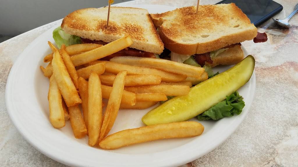 Breakwater Restaurant | restaurant | 107 Harbor Way, Santa Barbara, CA 93109, USA | 8059651557 OR +1 805-965-1557