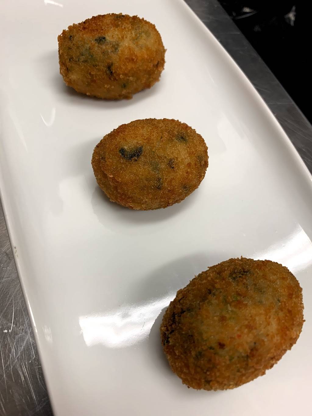 La Croqueteria de Montreal | restaurant | 4520 A Av du Parc, Montréal, QC H2V 4E3, Canada | 5148040654 OR +1 514-804-0654