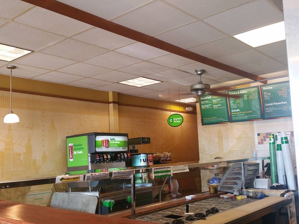 Subway | restaurant | 2505 E Arkansas Ln Ste 101, Arlington, TX 76010, USA | 8172778400 OR +1 817-277-8400