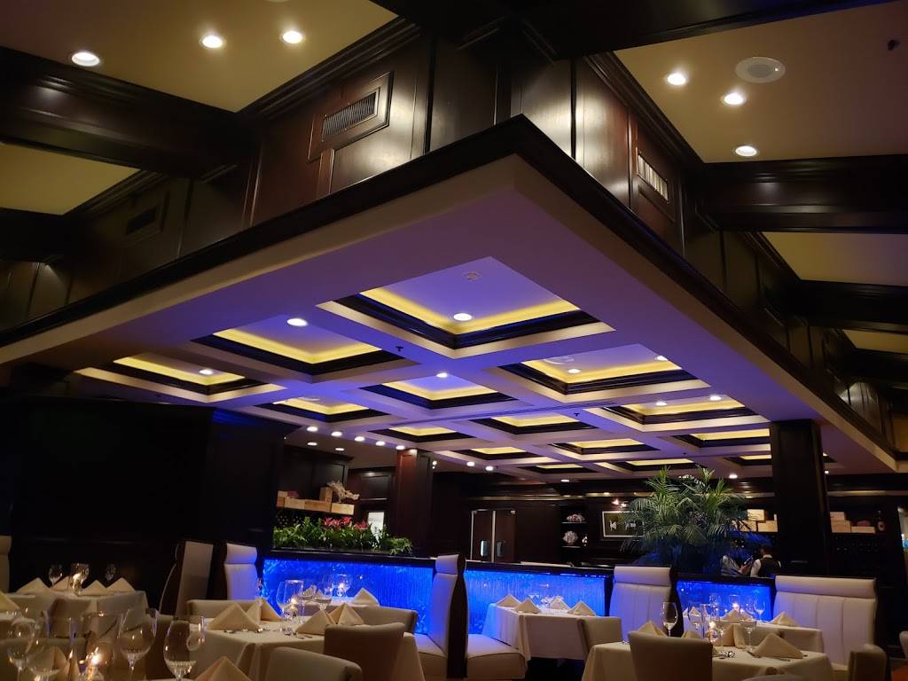 Opus Bistro & Steakhouse | restaurant | 2500 South Shore Blvd, League City, TX 77573, USA | 2813345225 OR +1 281-334-5225