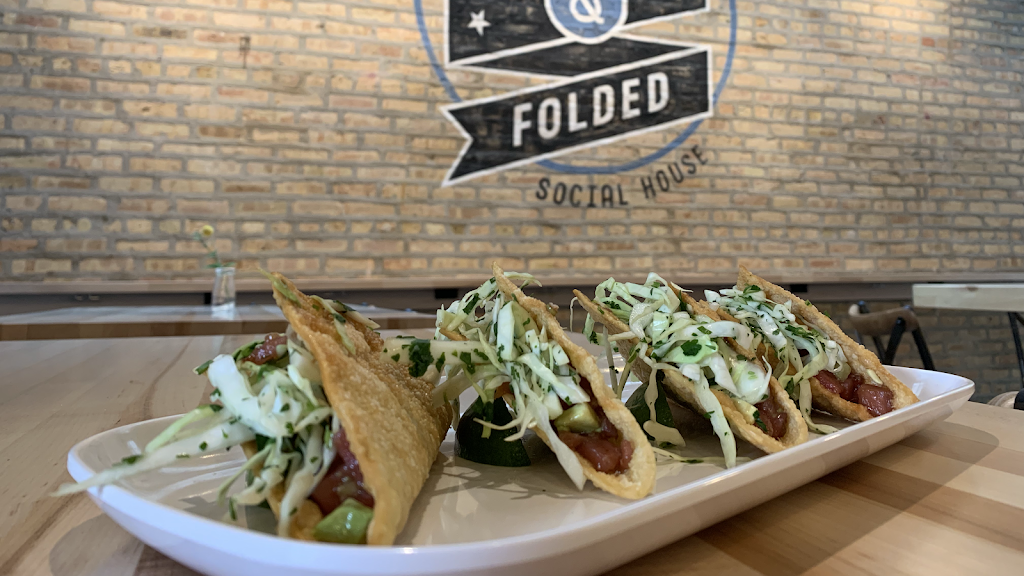 Stacked & Folded Evanston | restaurant | 824 Noyes St, Evanston, IL 60201, USA | 8473289100 OR +1 847-328-9100