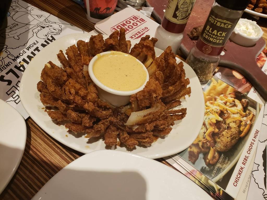 Outback Steakhouse | restaurant | 280 Marsh Ave, Staten Island, NY 10314, USA | 7187613907 OR +1 718-761-3907