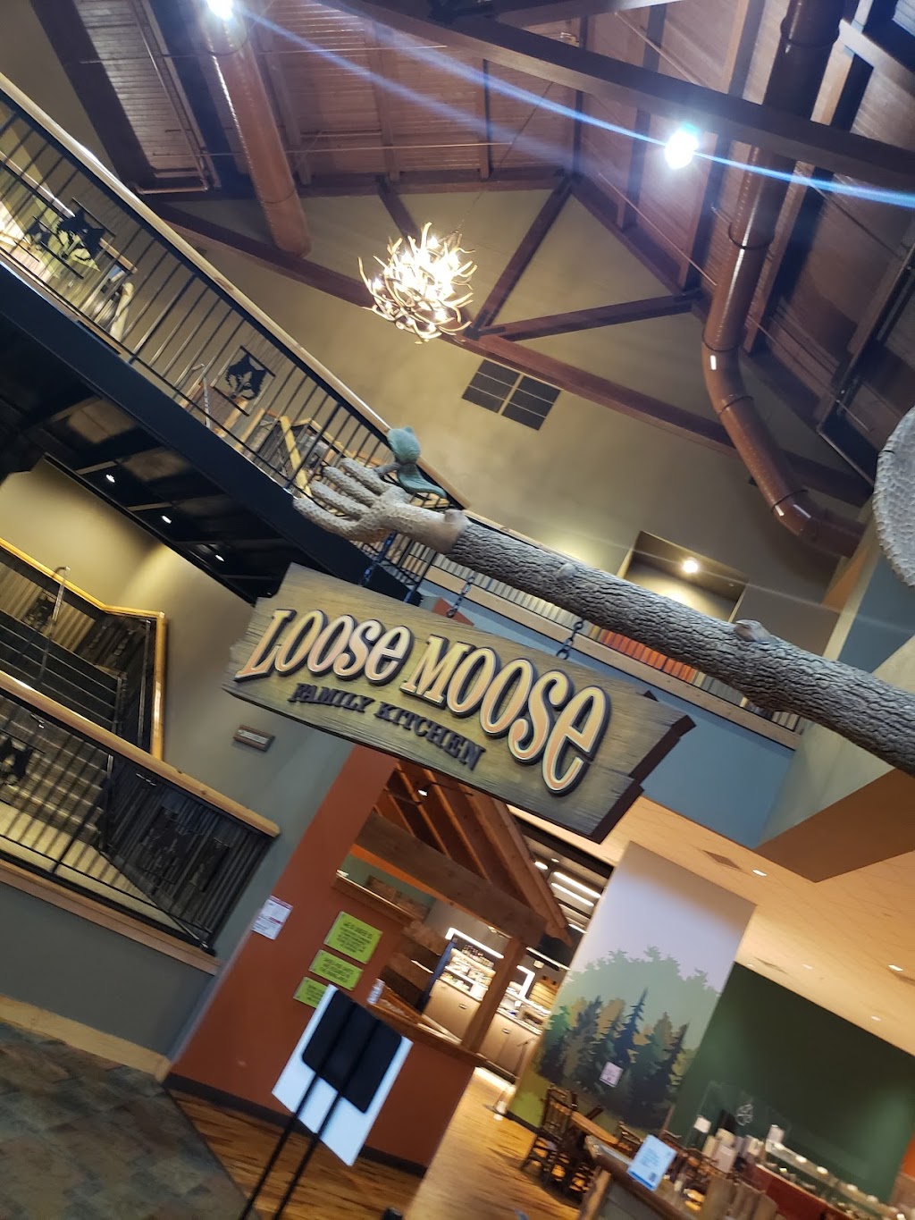 Loose Moose Family Kitchen | restaurant | Great Wolf Lodge, 12681 Harbor Blvd, Garden Grove, CA 92840, USA | 7145309653 OR +1 714-530-9653