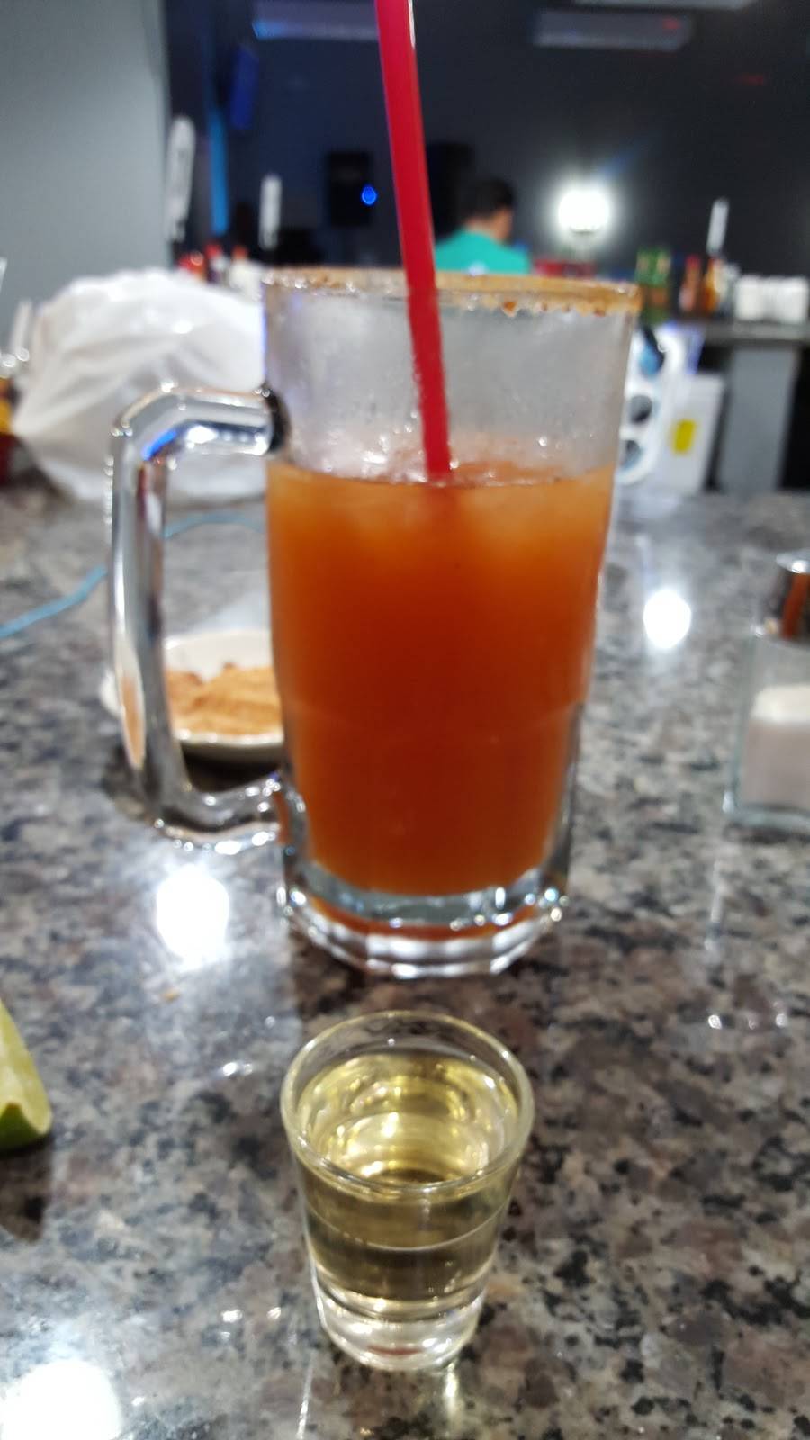 Islas Marias | restaurant | 938 E Chicago St, Elgin, IL 60120, USA | 8475318240 OR +1 847-531-8240